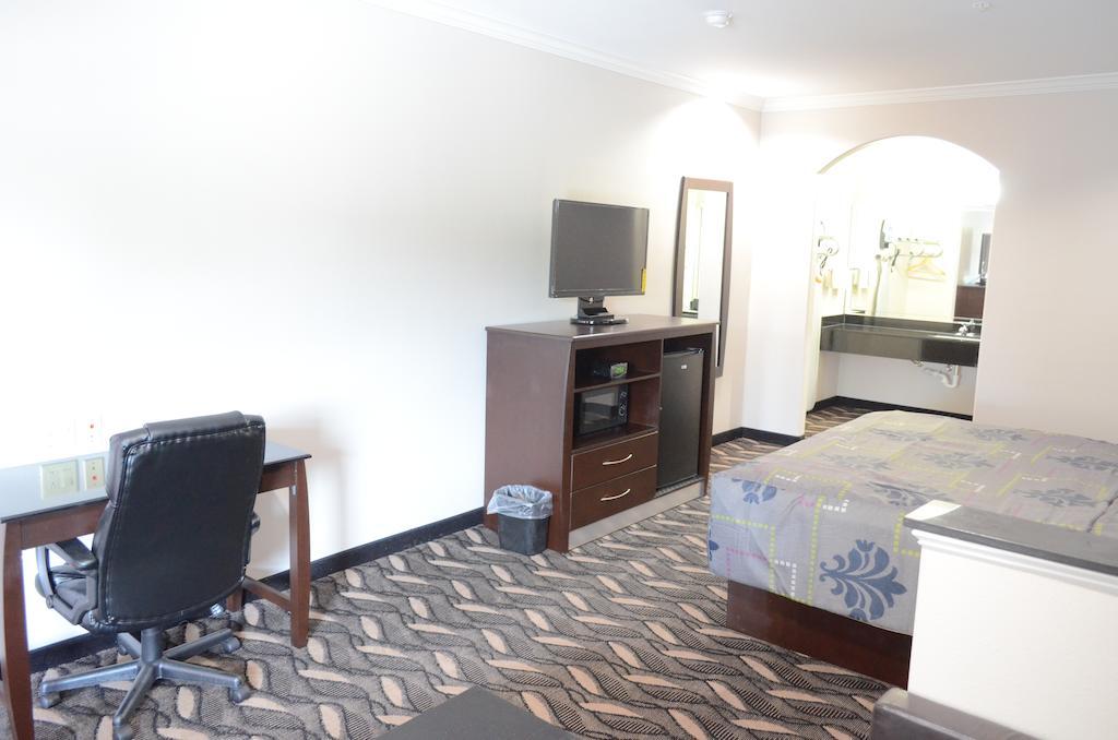 Palace Inn Sam Houston Race Park Kamer foto